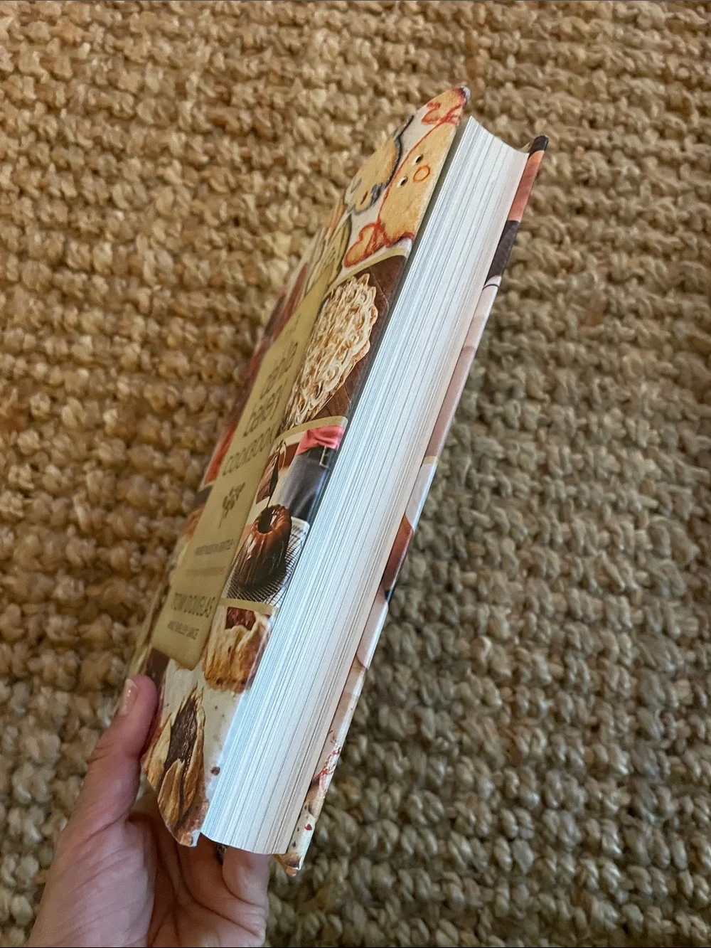The Dahlia Bakery Cookbook by - Cream Cover